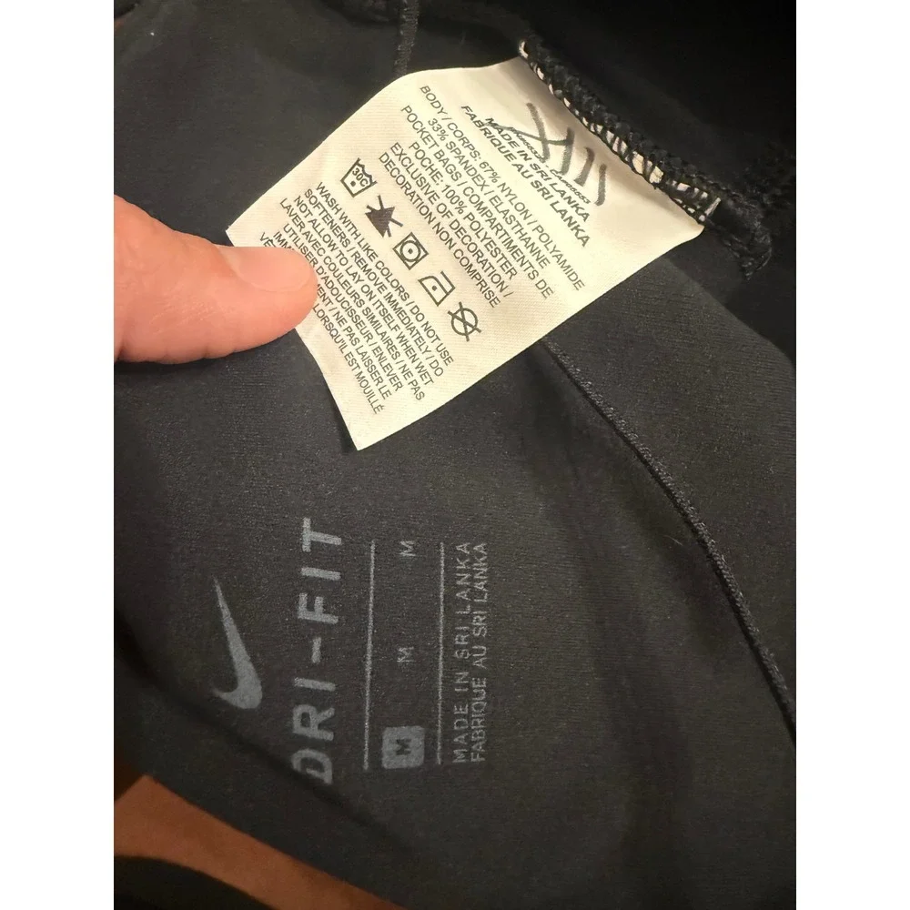 Nike Dri-FIT Jumpsuit Womens Size M Black V-Neck Ribbed Bodysuit CJ5272-010